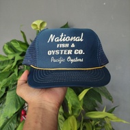 VINTAGE 0YSTER NAT1NAL TRUCKER HAT