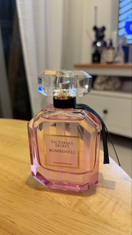 Victoria's Secret Bombshell 香水