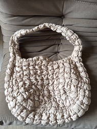 大size cos 雲朵包 cos袋 COS Padded Shoulder Bag