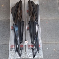 Vega rear body Cover black silverZR | 5D9-F1731-00-0X