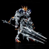 全新未砌GK巴巴托斯 狼王獵魔 高達  Barbatos Gundam 鐵血的孤兒蝕月Lunavor  1/100 MG
造型超強
COY