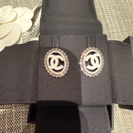 💖Chanel 白色 水鑽耳環💖 全新