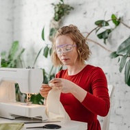 精細作業首推 日本Hazuki眼鏡式放大鏡1.32倍-大鏡片(亮紫) 聖誕