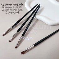 Set of 4 makeup brushes to remove small areas, eye bags, open eye corners, highlight small professio