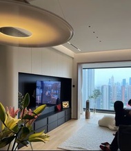 全屋訂製 TV cabinet 電視櫃 滿墻背景墻 Skeleton line 骨骼線 造型地櫃設計 hanging cabinet 吊櫃 抽屜  Floor-standing cabinets 落地