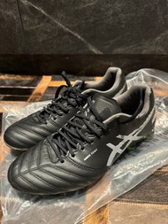 Asics DS Light X-Fly Pro Black/Silver Top Tier FG HG AG 頂級袋鼠皮仿真草足球鞋 US 7.5 只穿過10分鐘