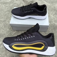 New Product Release Sports Shoes For Men With Spike Durable And Good Quality sizes 42 - 45 D7777