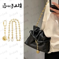 สายสะพายไหล่ Loewe กระเป๋าใหม่ Donut Chain สร้างสรรค์จาก Handmade Workshop สายสะพายไหล่แบบปรับแต่งได