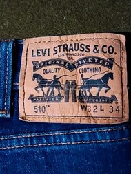 Levis，510型，窄管褲