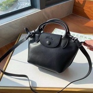 Longchamp 小羊皮調節斜挎包 mini 黑色 現貨 205