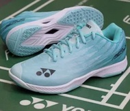 Yonex power cushion Aerus Z Women Badminton shoes羽毛球鞋