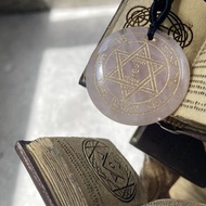 【所羅門鑰匙_火星護符。粉水晶吊墜】引導內在力量、勇氣、熱情