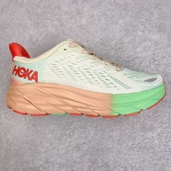HOKA ONE ONE Clifton 8