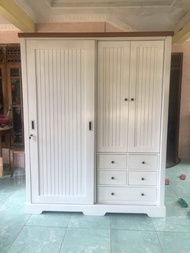 Lemari Baju Minimalis Modern Bahan Kayu Jati Finishing Duco