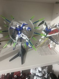 HG AGE高達 2隻