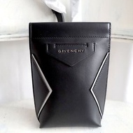 全新 GIVENCHY灰黑色手機電話袋斜孭袋小廢包包手袋 法國奢侈名牌