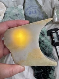 🅰️天然緬甸🇲🇲 翡翠原石 明料🇭🇰- ✨雞油黃翡翠邊角料✨（📿玉不琢不成器💎可自行設計喜歡的題材雕刻）