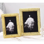 Exclusive Premium Photo Frame : XY0086 (8x10 inch) (Gold)