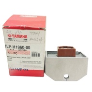 100% Original HLY Yamaha 135LC / LC135 / LC 135 (New) V2 (2LP)   Rectifier / Regulator