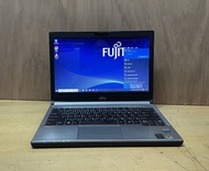 FUJITSU LifeBook E73 (สูงสุด 16GB DDR3) โน๊ตบุ๊คมือสอง  แบตเตอรี่ที่ดี