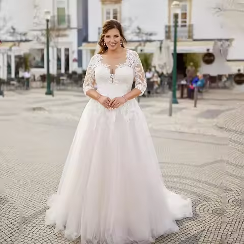 Plus Size Wedding Dresses Sheer O-neck 3/4 Sleeves Appliques Button Tulle A-Line Bridal Gown Boho Fl