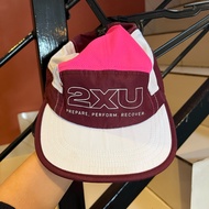 PRELOVED 2XU Running Cap Light Speed 3 tone color (fushcia, maroon and white)
