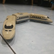 takara tomy plarail n700 shinkanshen with light used