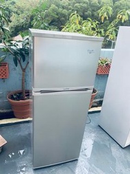 二手電器 Whirlpool 雙門無霜雪櫃 - 上置式急凍室 WF228 實用款 145CM高 #大減價 #香港網店 #香港二手 #雪櫃 #洗衣機 #hkigshop #hkig