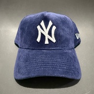 New Era 39Thirty New York Yankees Corduroy Navy/White Flexfit - M/L