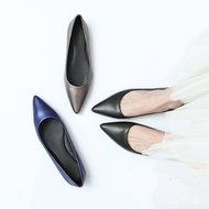 Size 45-46 Pointed Flat Shoes Women's Single Shoes Flat Heel Soft Bottom Comfortable Professional Wo