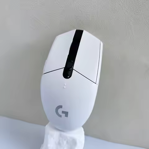 Logitech G304/G102 mouse, HERO sensor, LIGHTSPEED wireless, 6 customizable buttons, 12000 DPI