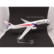 Malaysia Airlines One World A330 Aircraft Model