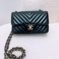 Chanel mini cf 20 黑金山形紋