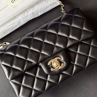 超甜 ❤️香奈兒 CHANEL 黑金 mini CF20/  COCO20 芯片款 大mini(過年紅緞帶包裝