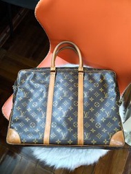 LV Monogram 公事包