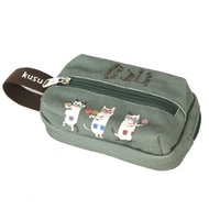 Kusuguru Japan 化妝包/小物包 狂歡眼鏡貓 雙拉鍊扣環零錢包-綠