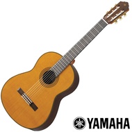 Yamaha® CG192C กีตาร์คลาสสิค ขนาดมาตรฐาน 4/4 ไม้หน้าโซลิดอเมริกันซีดาร์/ไม้โรสวู้ด คอไม้มะฮอกกานี  (
