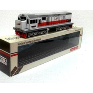 ᕗpj Lokomotif cc201 putih orens - miniatur kereta api indonesia
