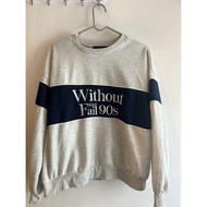 Gorge premium crewneck sweater, navy grey