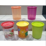 Tupperware one touch canister 1.25L