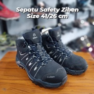 Sepatu Safety Ziben 41