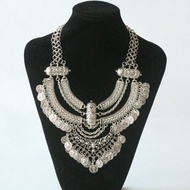 Bohemian power necklace collar choker necklace