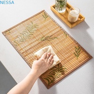 NESSA Bamboo Placemat, Non-Slip Vintage Teacup Mat, Easy-to-clean Simple Washable Reusable Dining Ta