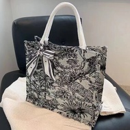 Handbag for going to work commuting tote bag shopping bag for female college students storage bag fo