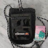 全新ellesse小袋一個