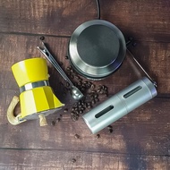 ชุด moka pot 4 ชิ้น moka 3cup+เตา imix 500 w. + เครื่องบดกาแฟมือหมุน + ช้อน 2 in 1 (แถมกระดาษกรอง)  