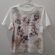 Seesomethingcool | Y2k tshirt outfit floral vintage