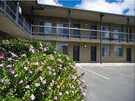 辛格爾頓中城汽車旅館 (Mid City Motor Inn Singleton)