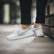 Nike Roshe Daybreak NM  白底銀勾