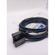 Order Now E3Z-T61A (NPN) 1 Set There Are 2 Pieces-Transmitter (E3Z-T61A-D+E3Z-T61A-L) NEW ️